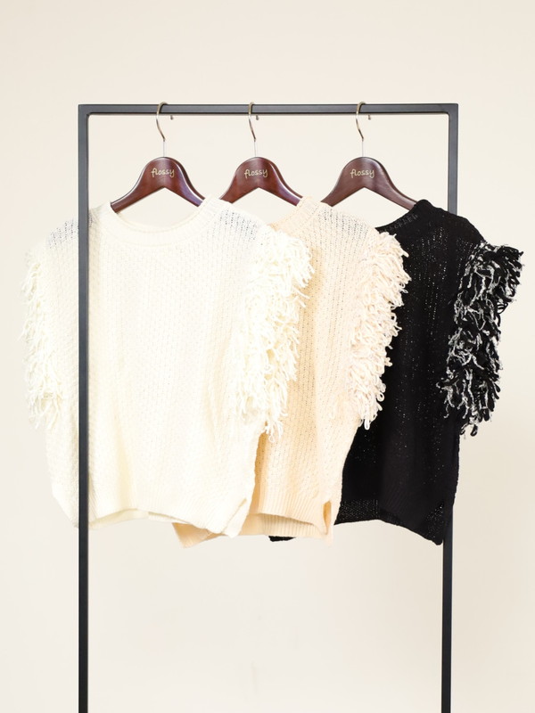 【CHIGNON】袖フリンジニットベスト