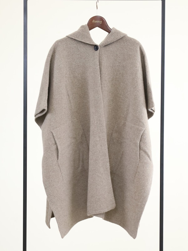 【Emmaculate】フードニットポンチョ 