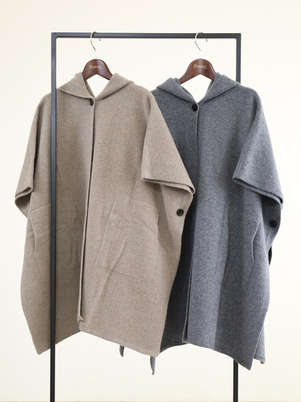 【Emmaculate】フードニットポンチョ 