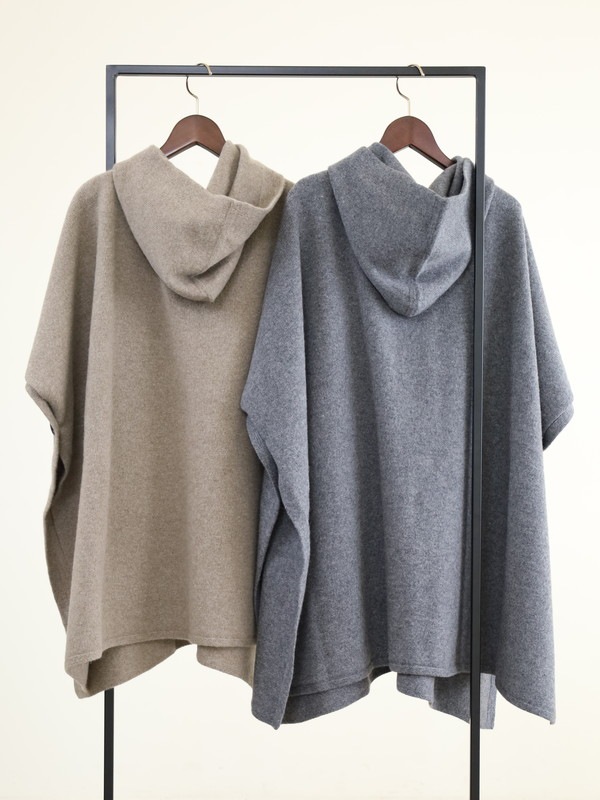 【Emmaculate】フードニットポンチョ 