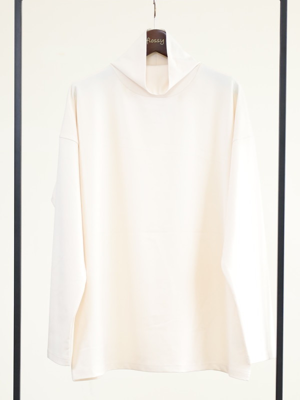 【siro de la bonte】ソフトウォームハイネックカットソー