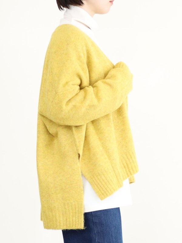 【siro de la bonte】ホイップヤーンサイドスリットカーディガン