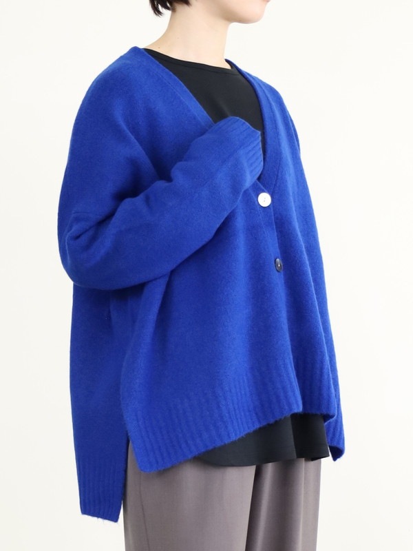 【siro de la bonte】ホイップヤーンサイドスリットカーディガン