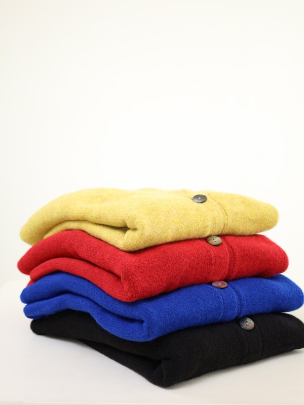 【siro de la bonte】ホイップヤーンサイドスリットカーディガン