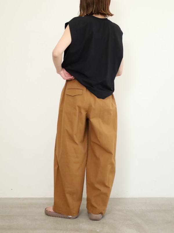 【ayane】コットンストレッチバレルレッグパンツ