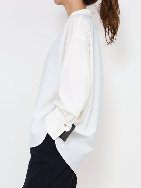 【MICA&DEAL】スタンドカラーブラウス