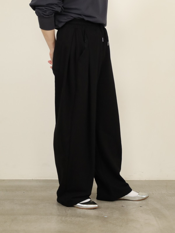 【tranoi】TORAワッペン裏毛バレルパンツ