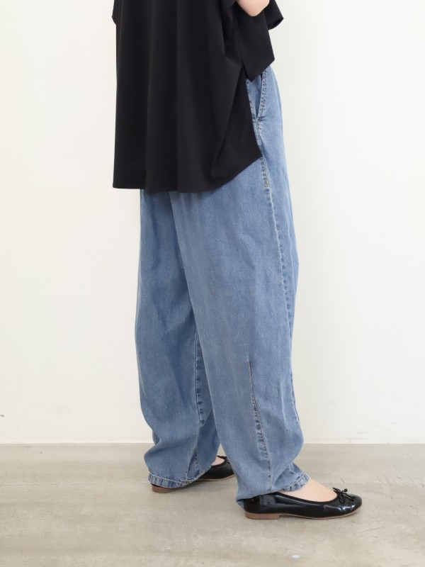 【ayane】テンセルデニムタックバレルパンツ