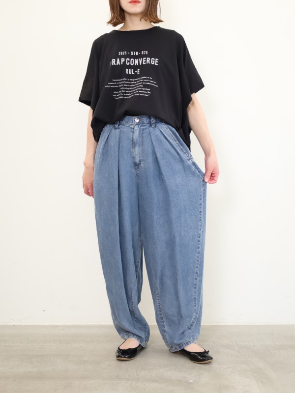ayane テンセルデニムパンツ　インディゴカラー　サイズ36 ayane】テンセルデニムタックバレルパンツ