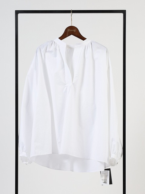 【MICA&DEAL】スタンドネックギャザーブラウス