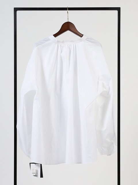 【MICA&DEAL】スタンドネックギャザーブラウス