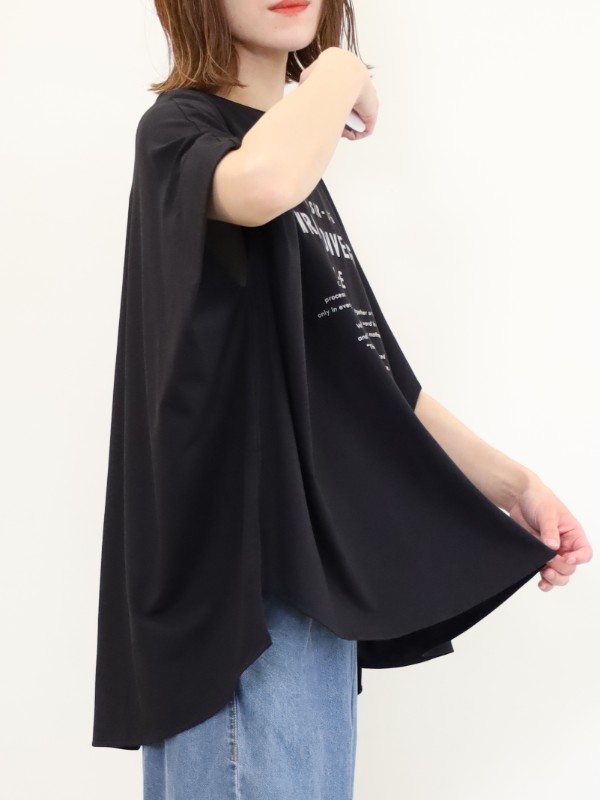 【ayane】ポンチョ型ロゴTシャツ