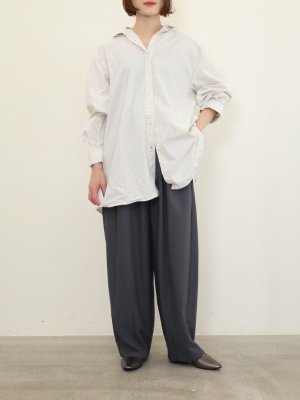 【YENN】裾ワイヤー入りオーバーシャツ