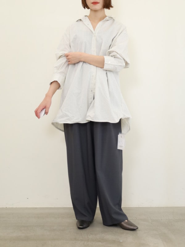 【YENN】裾ワイヤー入りオーバーシャツ