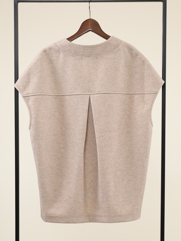 【trois】ニードルジャージージレ