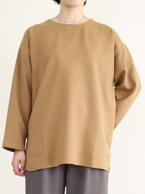 【LeMelange】ガゼット入りラウンドヘムトップス