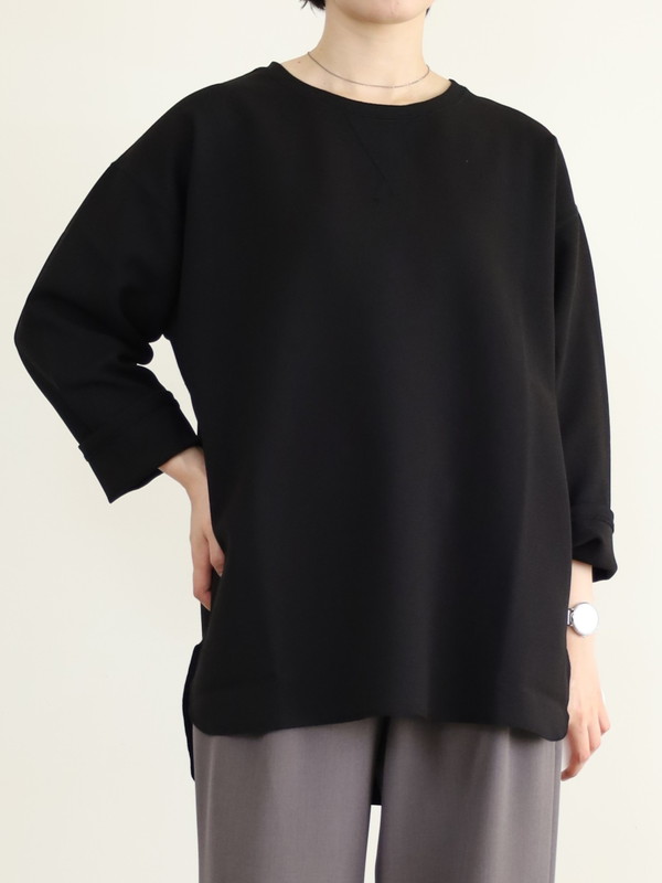 【LeMelange】ガゼット入りラウンドヘムトップス