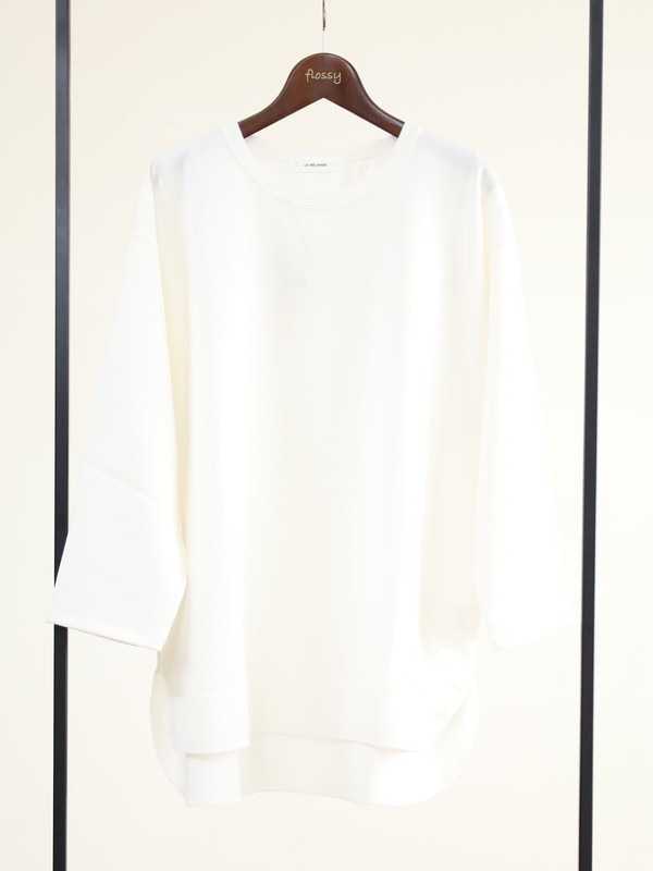 【LeMelange】ガゼット入りラウンドヘムトップス