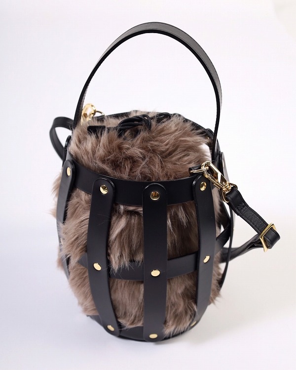 【VIOLA'dORO】エコファー×牛革バック