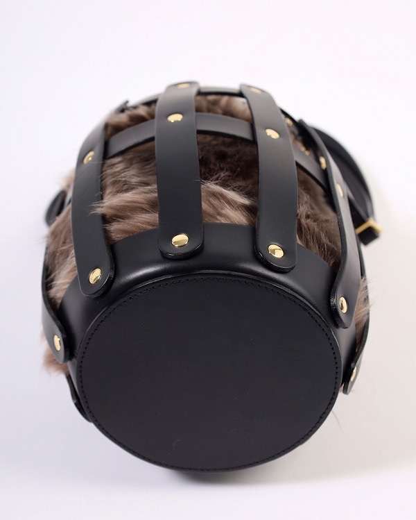 【VIOLA'dORO】エコファー×牛革バック