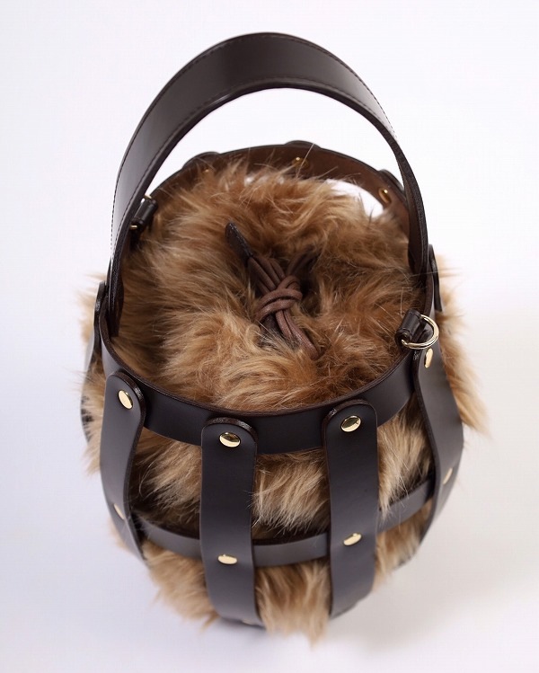 【VIOLA'dORO】エコファー×牛革バック