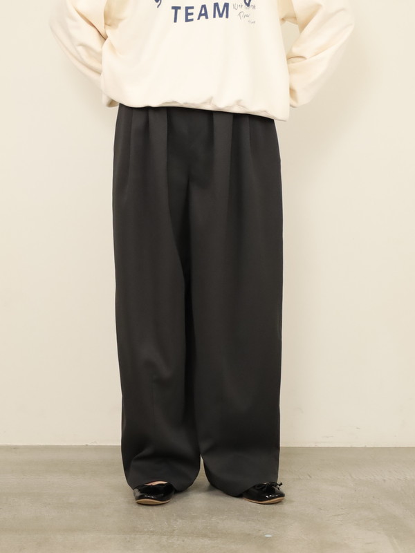 【CEaRET】タックカーブパンツ