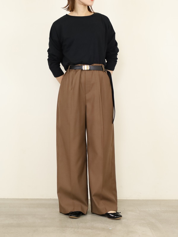 【CEaRET】タックストレートパンツ