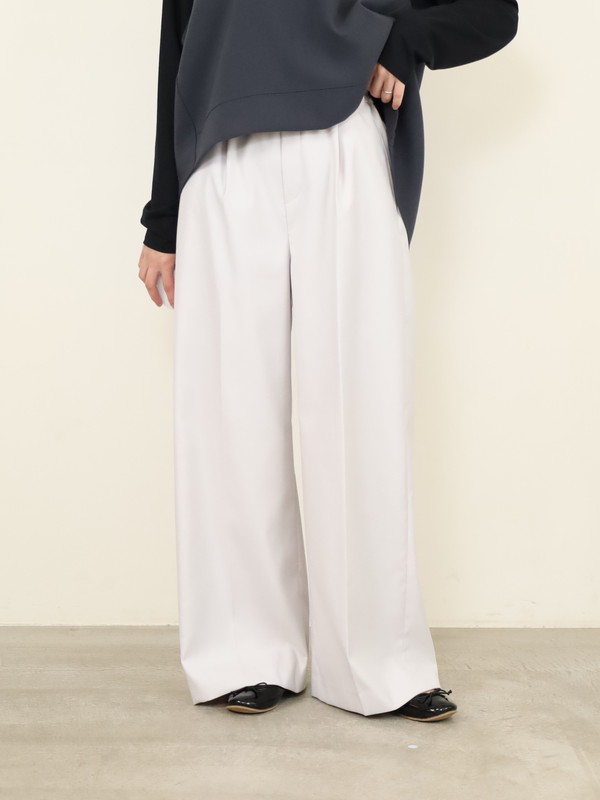 【CEaRET】タックストレートパンツ