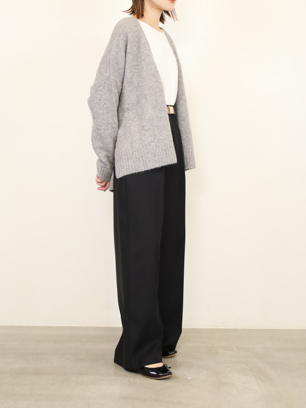 【CEaRET】タックストレートパンツ