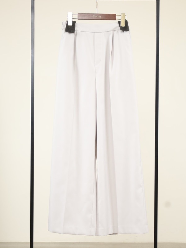 【CEaRET】タックストレートパンツ