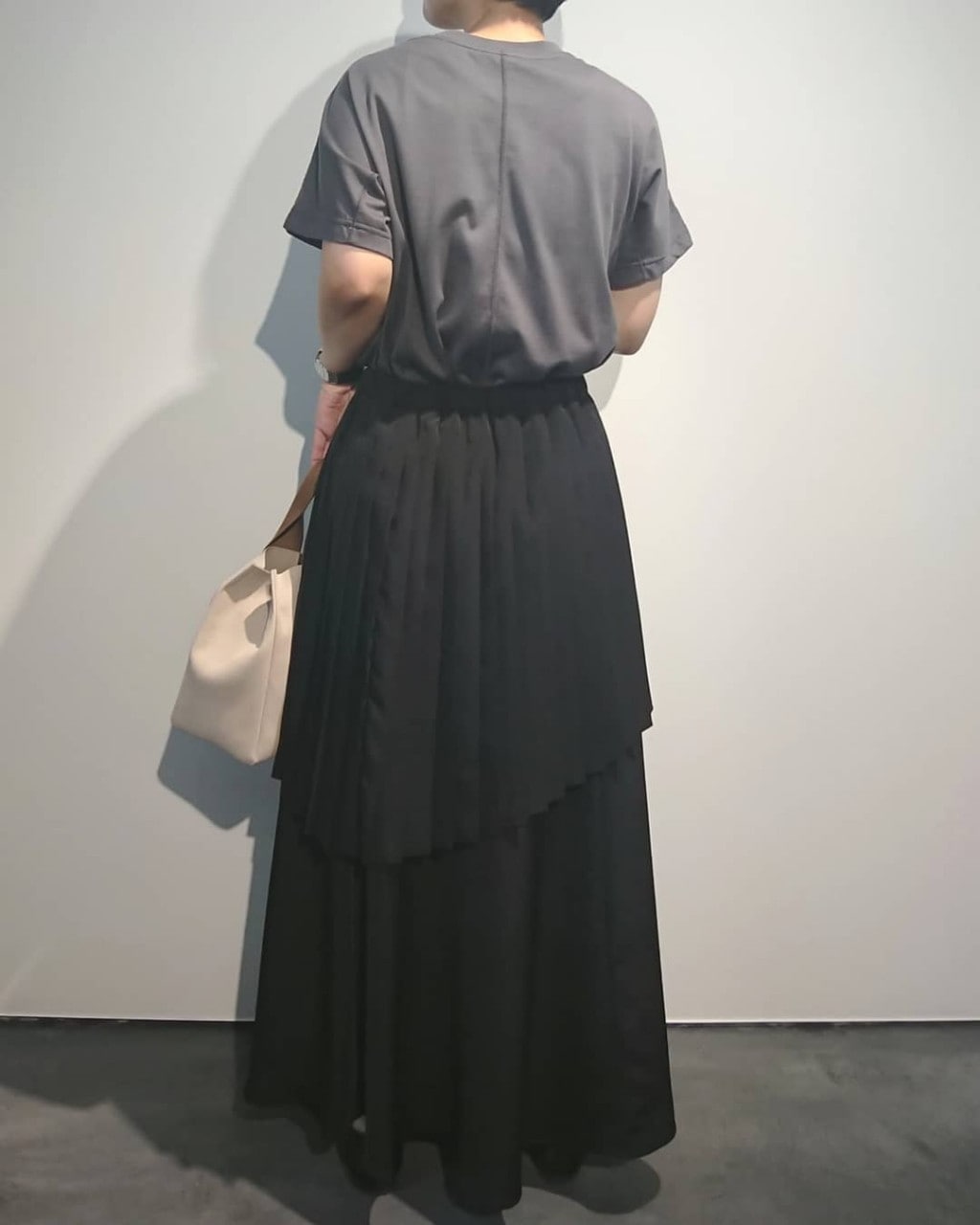 【MARECHAL TERRE】部分プリーツアシンメトリースカート