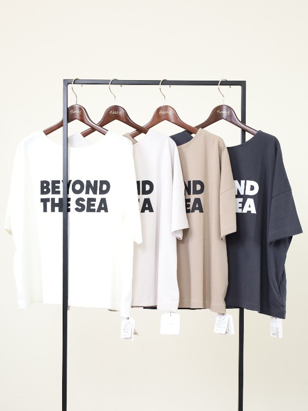 【siro de la bonte】前後両用ワイドロゴＴシャツ