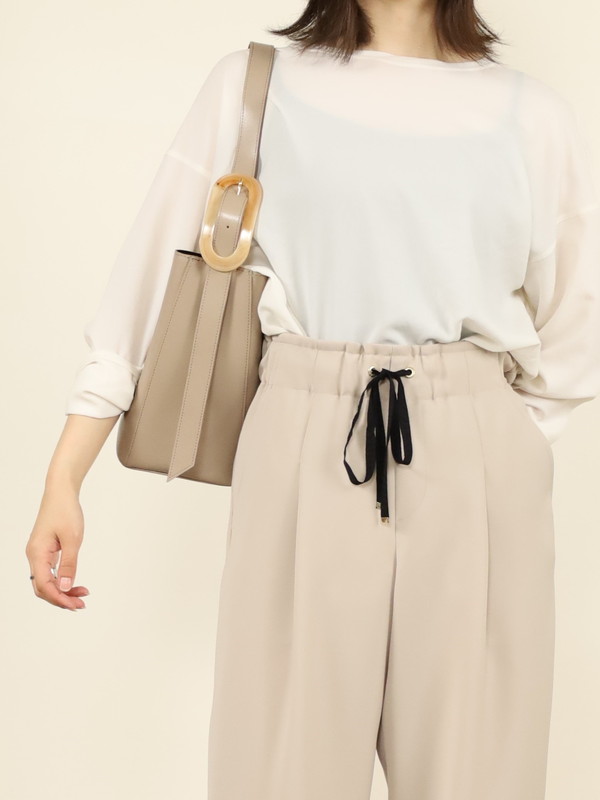 【VIOLA'dORO】スプリットレザーワンショルダーバッグ