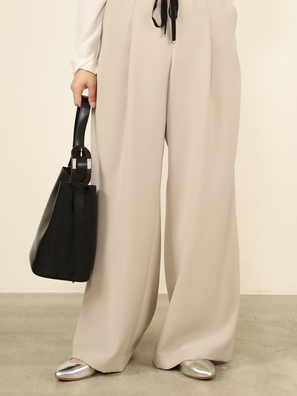 【VIOLA'dORO】スプリットレザーワンショルダーバッグ