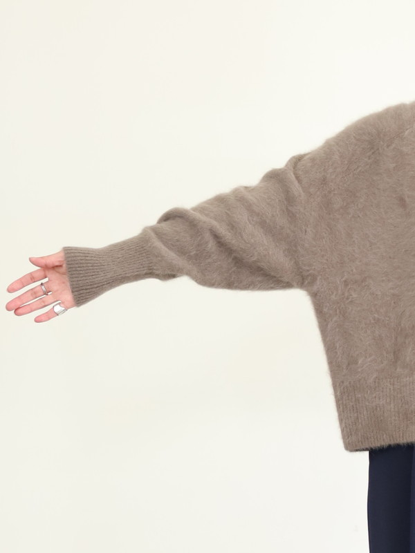 【CEaRET】フォックスカシミヤニット