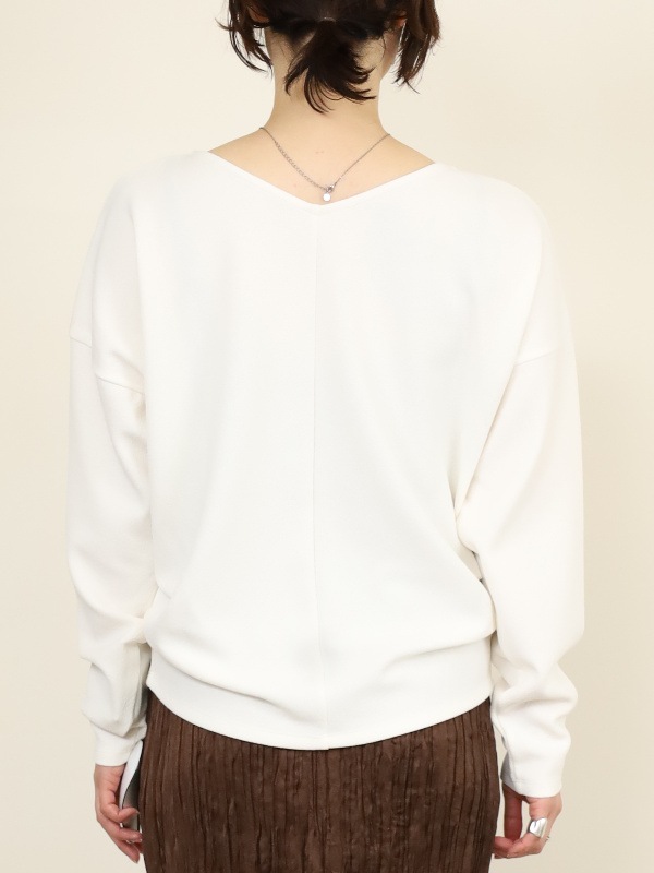 【MICA&DEAL】ジョーゼットタックＶネックプルオーバー