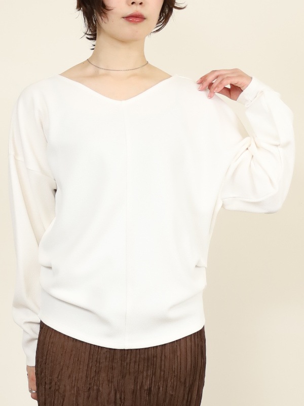 【MICA&DEAL】ジョーゼットタックＶネックプルオーバー