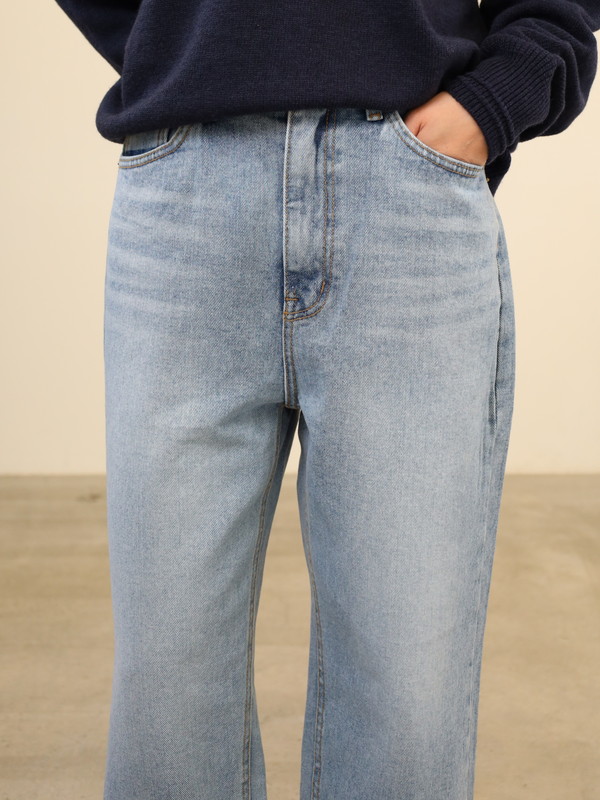 【tranoi】ストレートデニムパンツ 