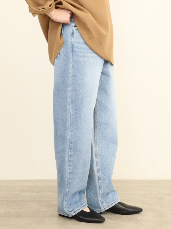 【tranoi】ストレートデニムパンツ 