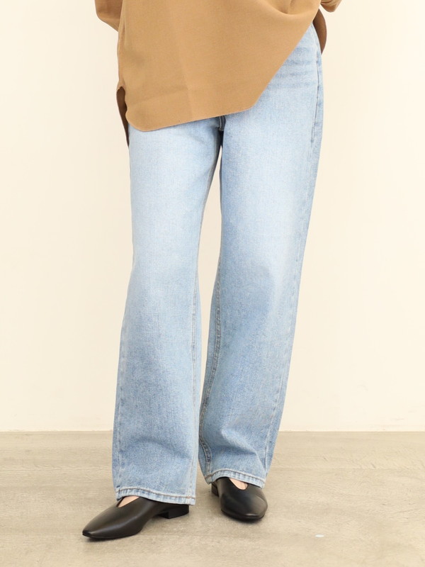 【tranoi】ストレートデニムパンツ 