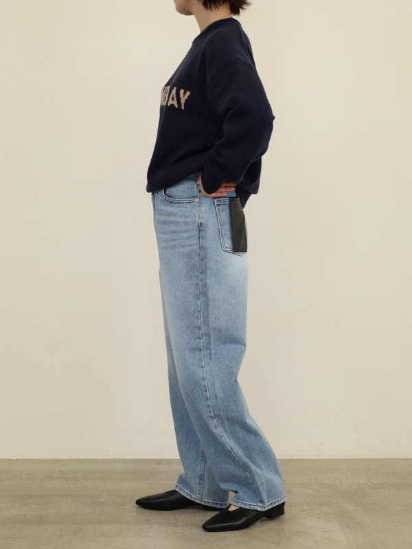 【tranoi】ストレートデニムパンツ 