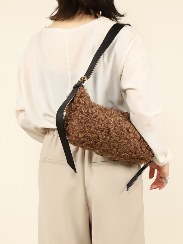 【VIOLA'dORO】カールエコファーワンショルダーバッグ