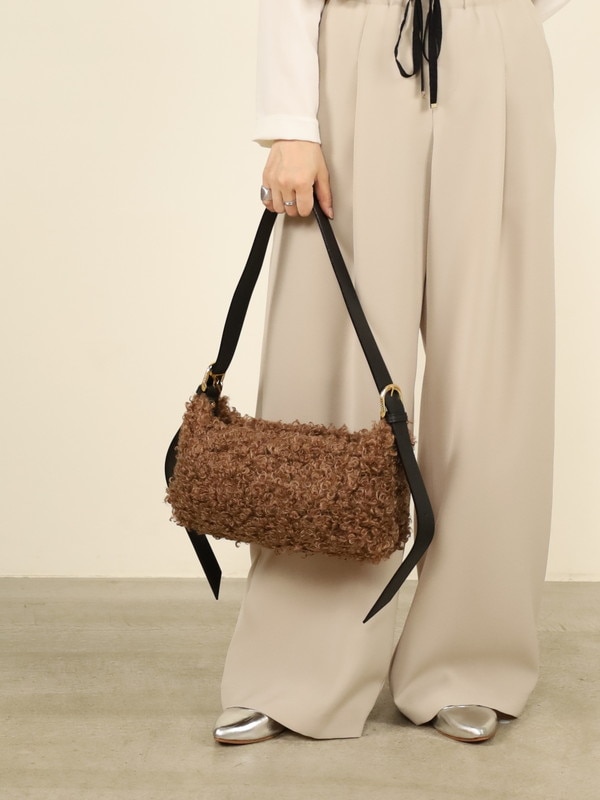 【VIOLA'dORO】カールエコファーワンショルダーバッグ