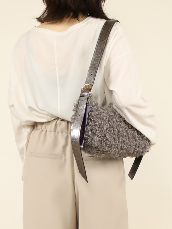 【VIOLA'dORO】カールエコファーワンショルダーバッグ