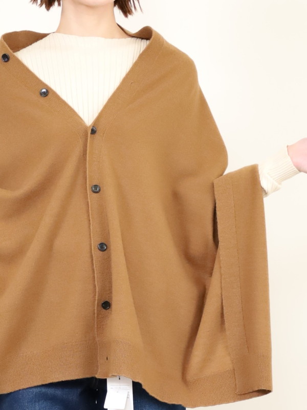 【Emmaculate】ボタン付きニットストール