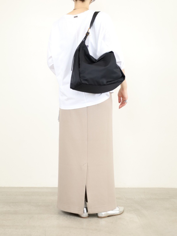 【VIOLA'dORO】ワンショルダーナイロンバッグ