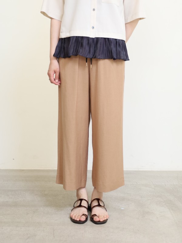 【trois】麻レーヨン8.5分丈パンツ