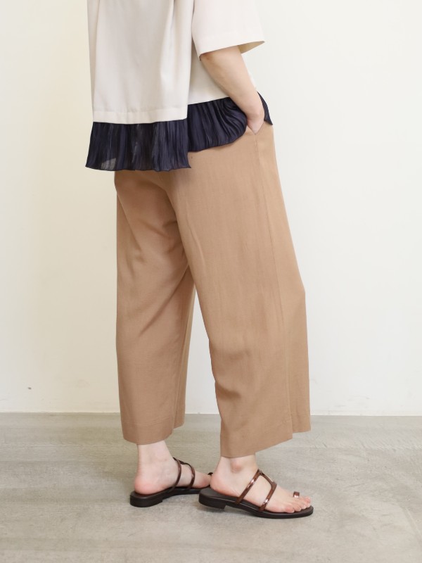 【trois】麻レーヨン8.5分丈パンツ