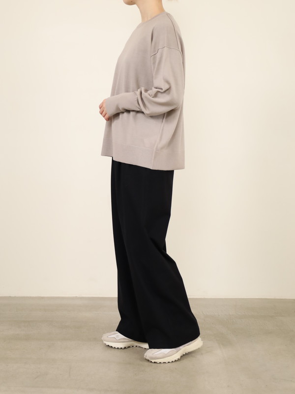 【Emmaculate】ウールクルーネック長袖ニット