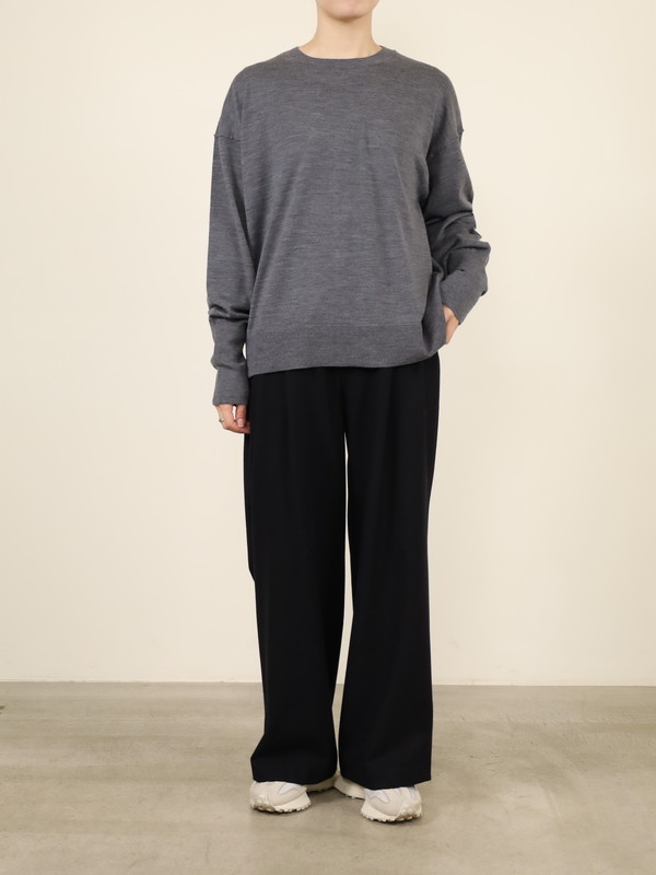 【Emmaculate】ウールクルーネック長袖ニット